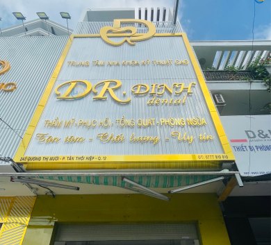 Mặt dựng nền tôn.
