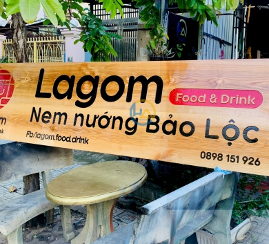 Bảng hiệu gỗ Cnc