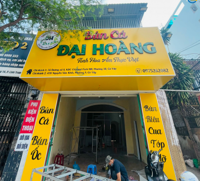 Mẫu mặt dựng ALU, chữ mica không  đèn
