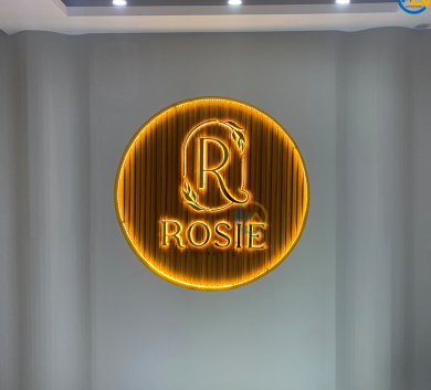 logo rose spa